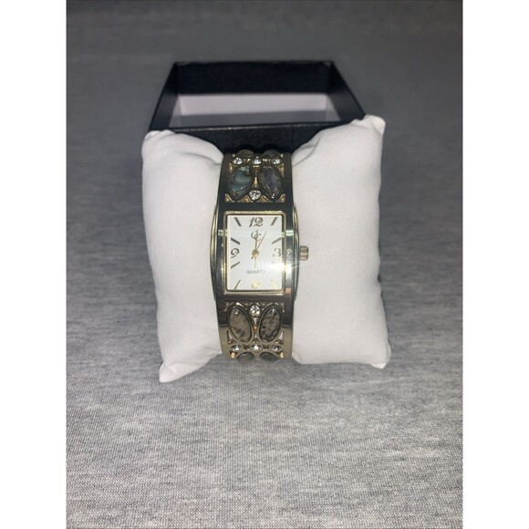 Gold Coast Jewelry - GOLD COAST Ladies Goldtone Quartz Watch With Inset Crystals, No Battery